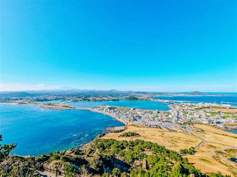 제주도가볼만한곳: 바다와 산의 조화를 넘어선 신비로운 여정